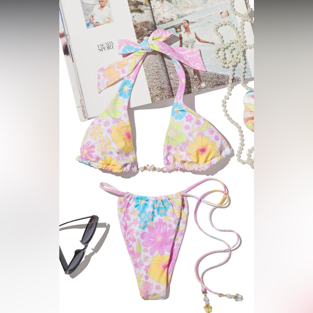 Beach Bunny SET Sweet Femme floral bikini